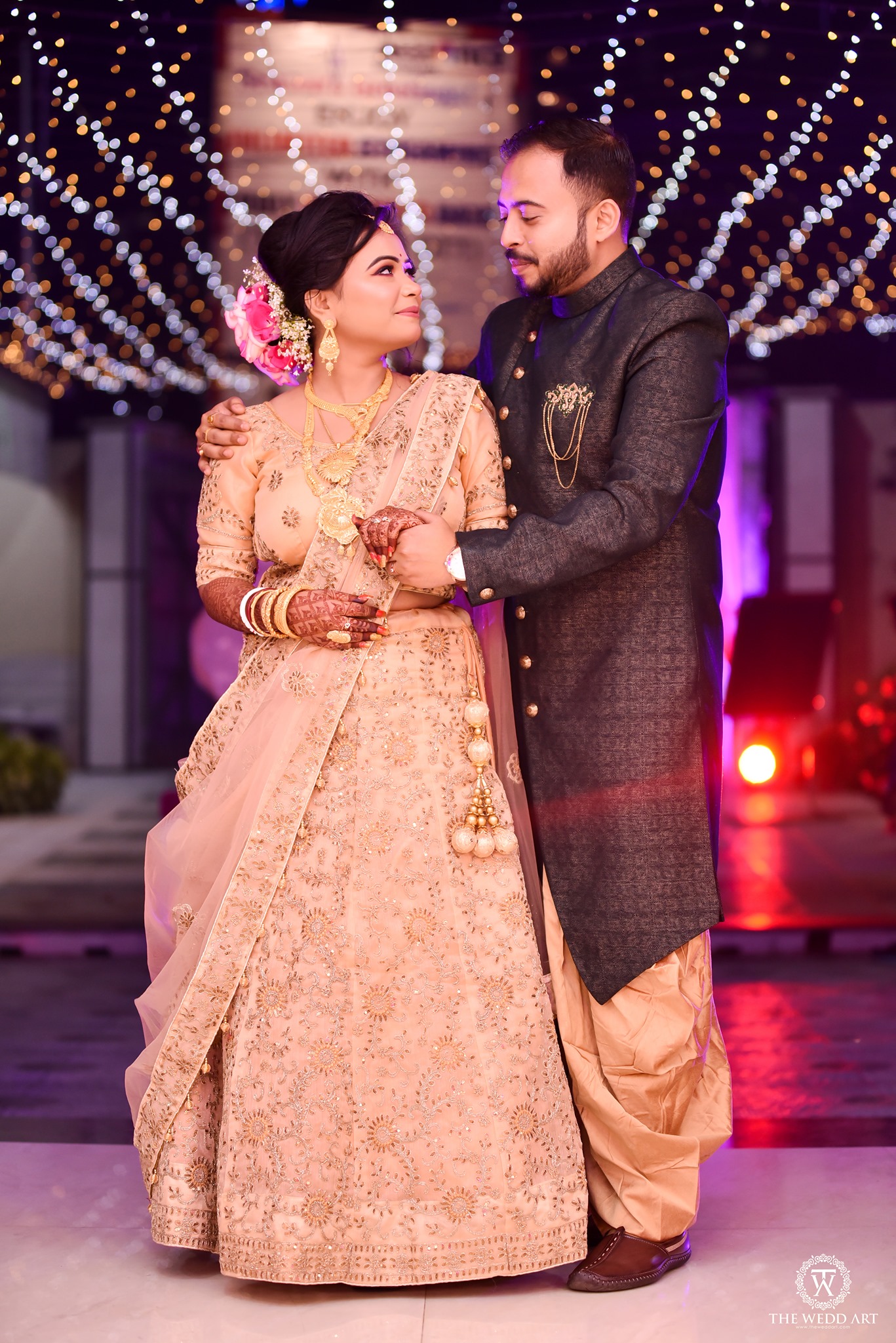 Top 13 Charming Reception Look For Bengali Bride